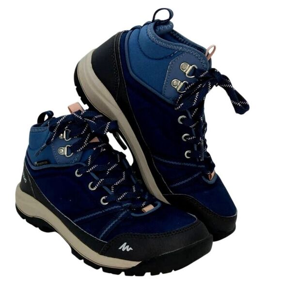 Quechua Decathlon Women's Pre-owned Slate Blue Waterproof Sneakers - sz. 5 1/2 - Picture 1 of 6